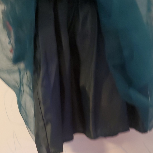 Festive Holiday Dress with Tulle Skirt - Picture 8 of 9